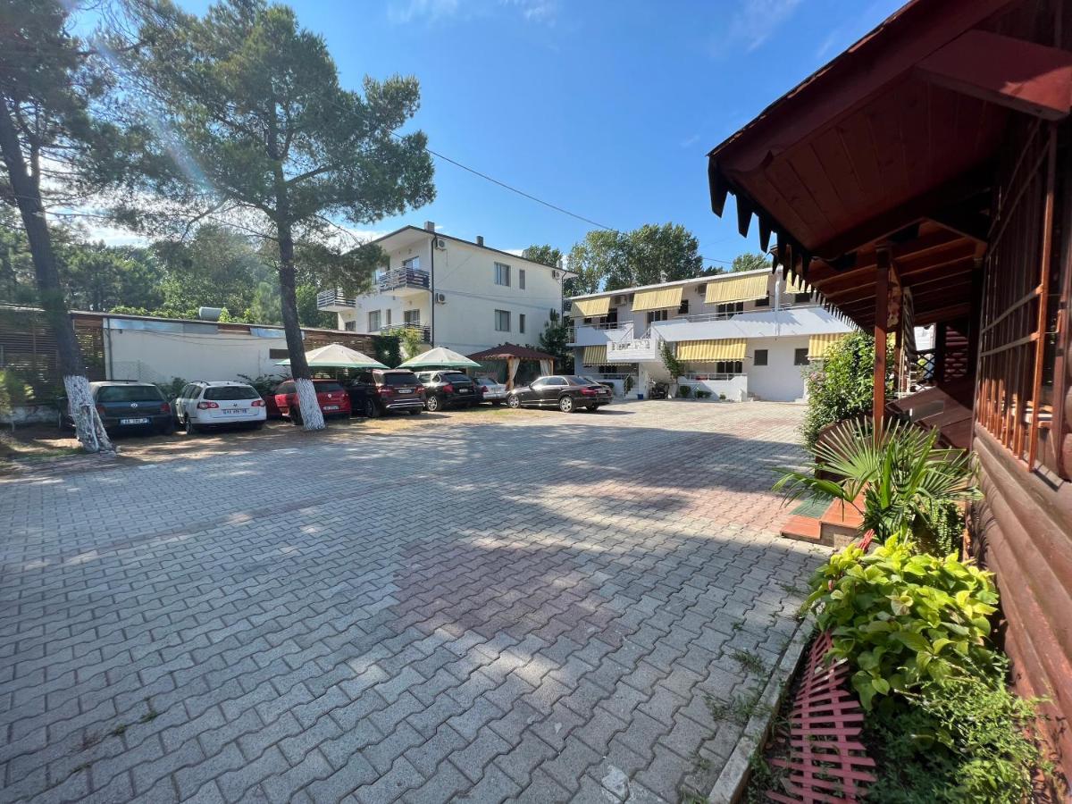Ramadani Apartments Велипойе Экстерьер фото